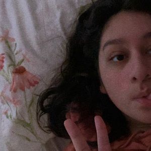 Meet your Posher, Mia